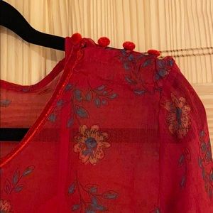 🔥SALE🔥 6/$25 🌹Red Lace with Flowers Blouse🌹